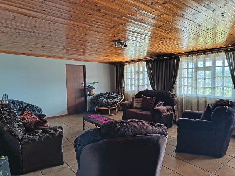 5 Bedroom Property for Sale in Stilbaai Rural Western Cape